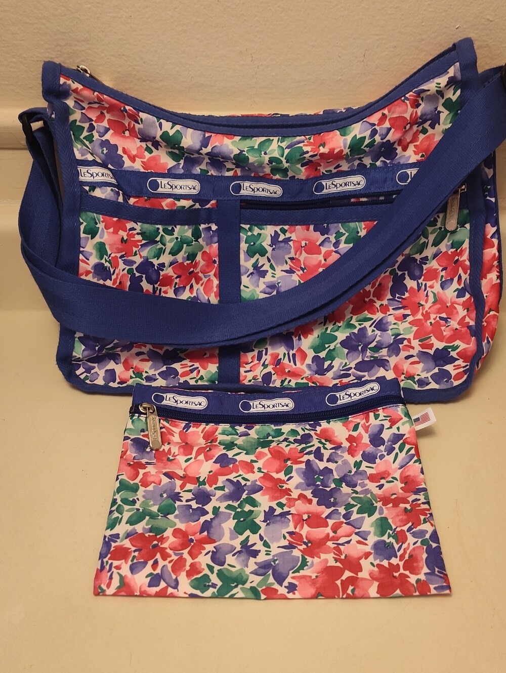 Vintage Floral Lesportsac Nylon Messenger Crossbody Bag Purse With Cosmetic Bag